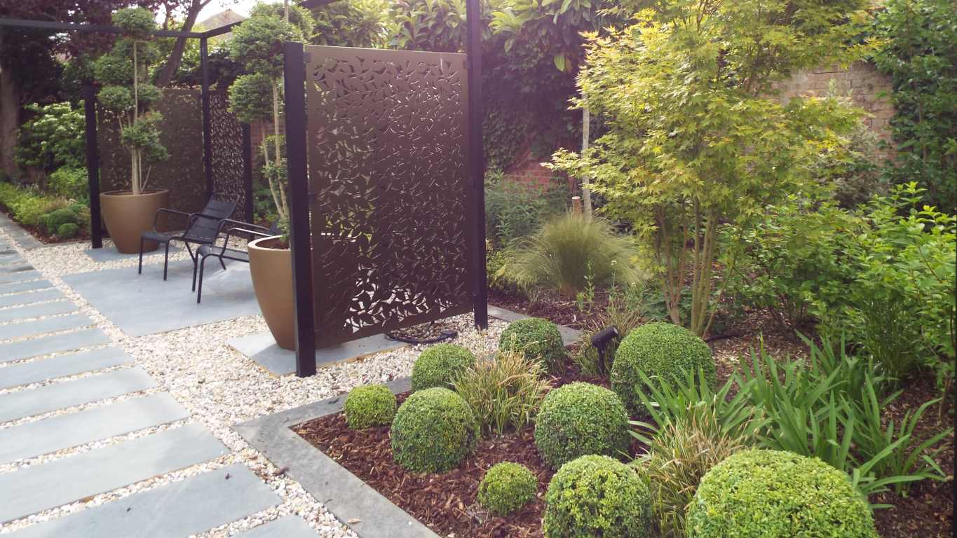 FuchsiaGreenLtd_GardenDesign_Tankerton_Hydrangea_buxus_Planting_CT5_1